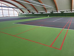 Indoor-Tennisplätze BEAT Athletikzentrum Sehnde für Tennis, Badminton, SpinXBall, Pickleball