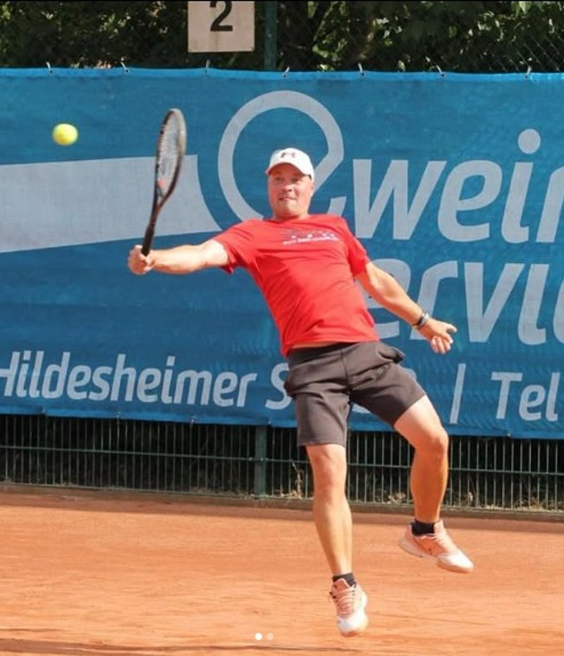 Dmitrij Gusev: Tennistrainer bei B.E.A.T. Athletikzentrum Sehnde