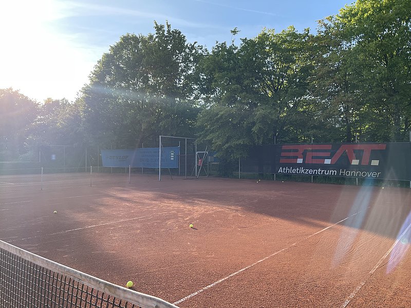 Tennisschule B.E.A.T.: Kooperationsverein Mühlenberger Sportverein Hannover von 1973 e. V.
