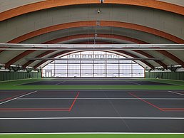 Indoor-Tennisplätze BEAT Athletikzentrum Sehnde für Tennis, Badminton, SpinXBall, Pickleball